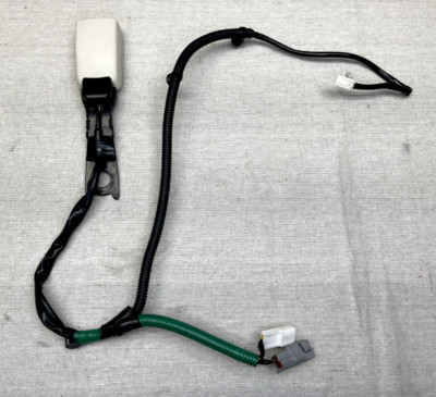 10-15 LEXUS IS250C IS350C FRONT RIGHT SIDE SEATBELT BUCKLE OEM 73230-53360