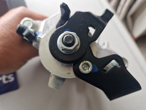 Se adapta a: PINZA DE FRENO TRASERA DERECHA A3 TT MKI GOLF MK IV 10024711 PIEZAS NB - Imagen 8 de 9