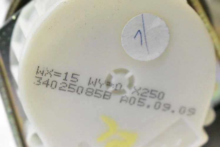 CINTURÓN DE SEGURIDAD TRASERO IZQUIERDO JAGUAR XF 2009-2011 RETRACTOR 8X23-F611B69-BBLEG Foto 4 de 4