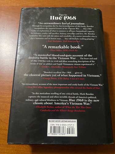 RARE SIGNED FIRST EDITION 2017 MARK BOWDEN HUE 1968 HARDCOVER DJ - Picture 2 of 4