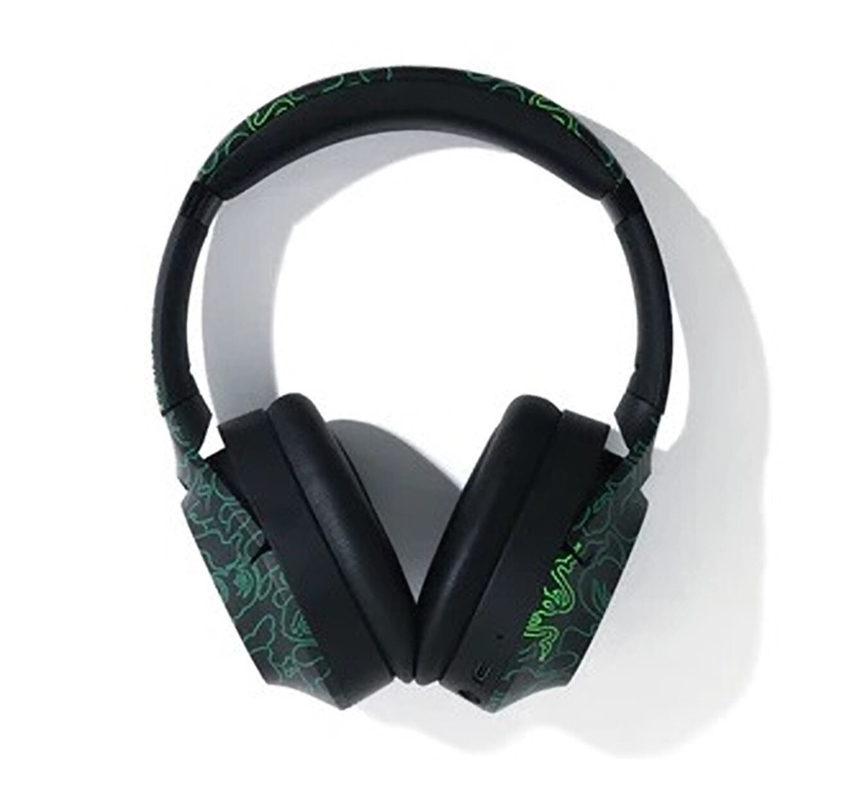 Razer x *A Bathing Ape Opus bape ヘッドホン AUTHENTIC RAZER x A BATHING APE BAPE OPUS NEON CAMO WIRELESS
