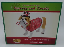 Cracker Barrel Christmas Sweets and Treats Indoor Outdoor Holiday Bull Dog READ