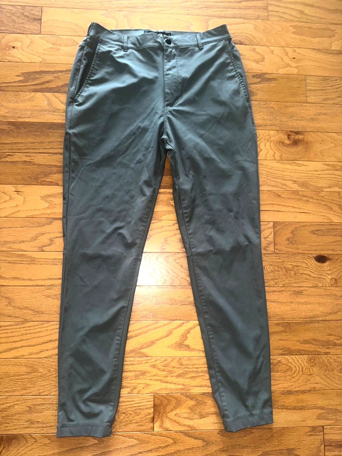 Cuts Clothing AO Jogger Pants Mens Size L Green Tapered Performance Golf Active