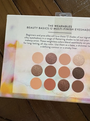 Laura Geller The Wearables*BEAUTY BASICS 12 Multi Finish Eyeshadows 18g NIB - Picture 2 of 9