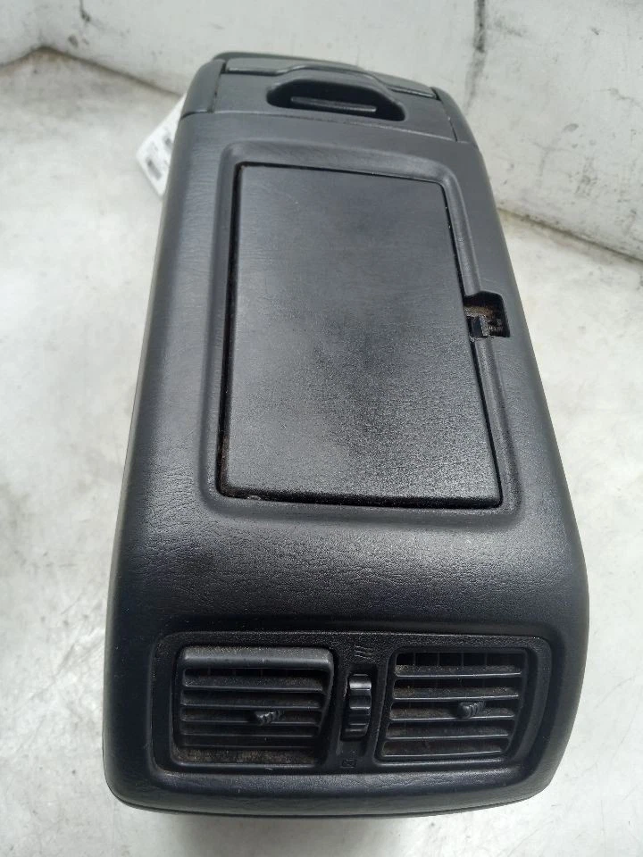 99-03 LEXUS RX300 3,0 L 4X4 EN CONSOLA CENTRAL MONTADA EN EL SUELO Foto 4 de 4