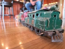 Vintage Ives O Gauge Train car set 5 Cars Engine Fair/Good Condition