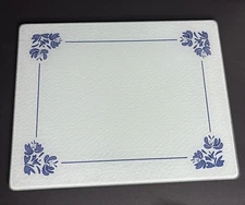 Pfaltzgraff Yorktowne Cutting Board Counter Saver Tempered Glass 18" x 14" READ
