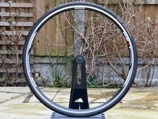 Shimano RS11 Road Bike 700c Front Wheel Quick Release Contiental Gatorskin