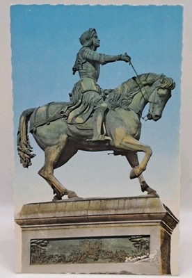 Joan Of Arc Statue, Orleans France Vintage Postcard Unposted 3d2