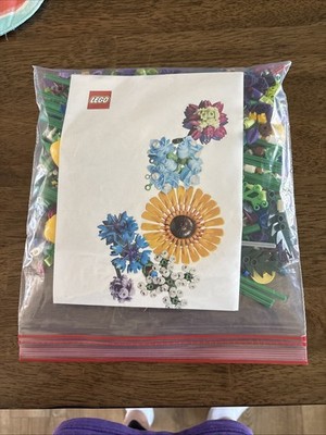 LEGO Icons: Wildflower Bouquet (10313)