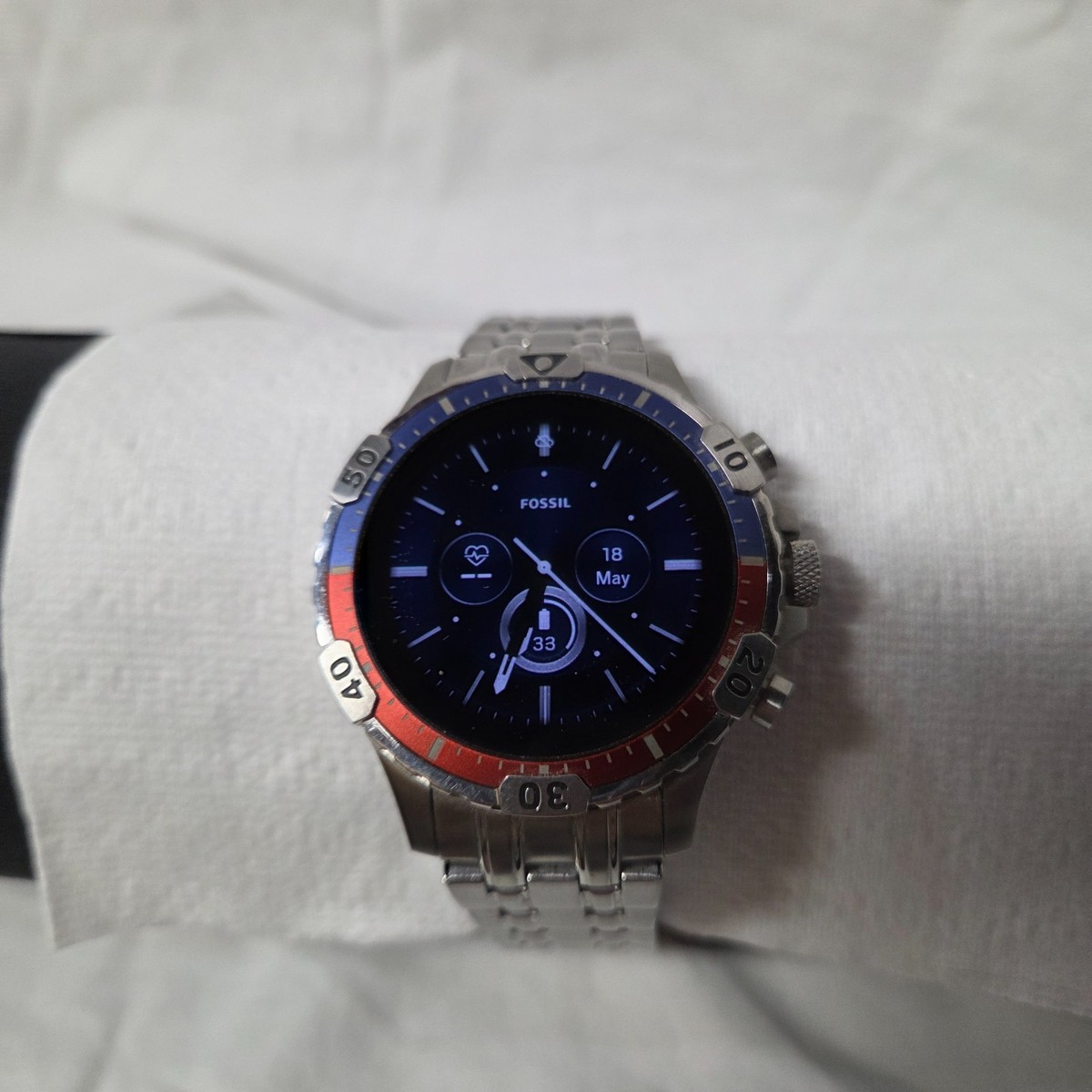 Fossil Smart Watch (dw10f2) Silver Wristband & Case for sale Fossil Smart Watch (dw10f2) Silver Wristband & Case for sale