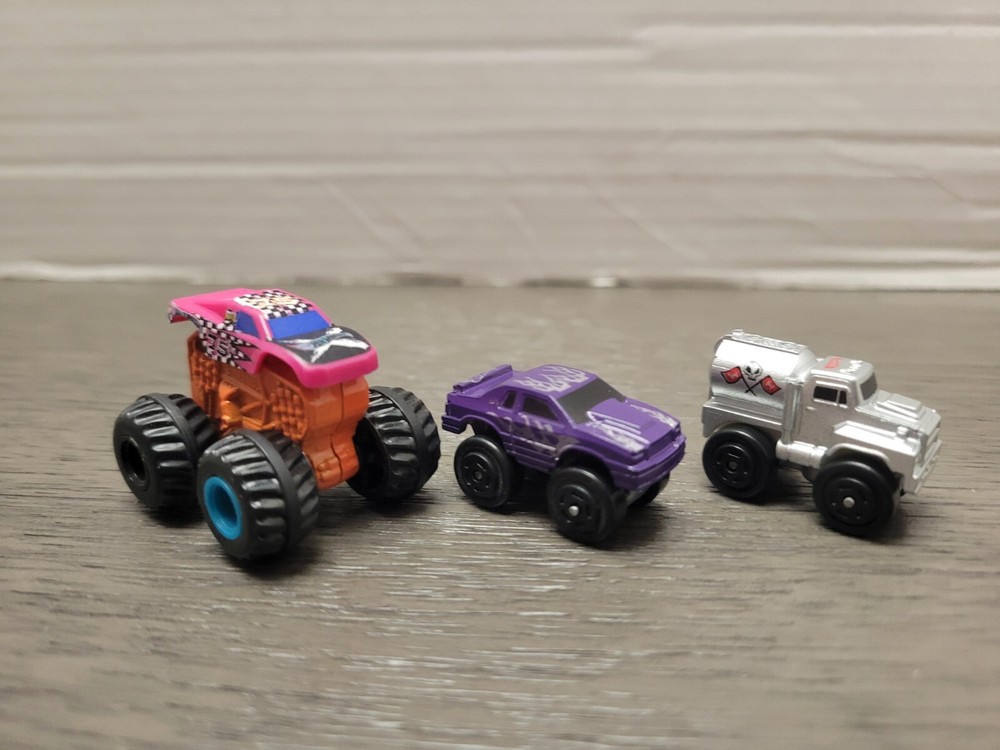 Hot Wheels Slime Race Set  Lot Of 3