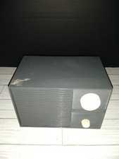 Vintage Admiral Grey Tube AM Radio Y2999