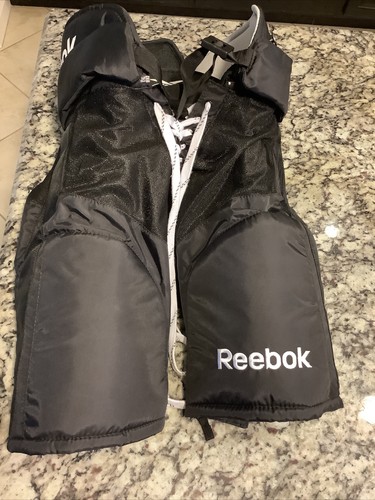 Reebok 16K Hockey Pants Junior Large (L) shorts girdle