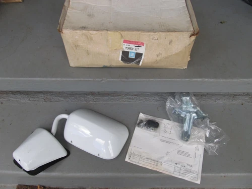 NOS 1973-1987 CHEVY TRUCK WHITE PAINTED SIDE MIRROR LH Driver side