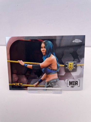 Topps WWE Chrome 2020 - Pick your Cards - Base Inserts Refractors - Free Gift - Picture 78 of 100