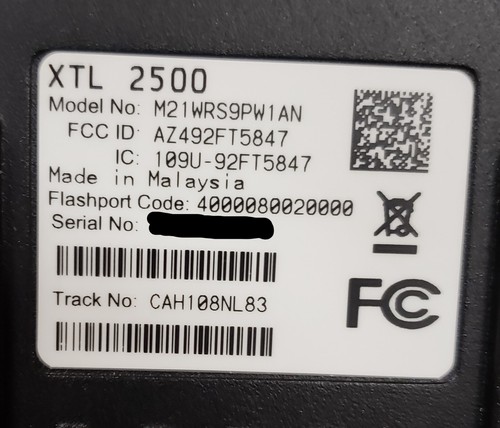 Motorola XTL2500 P25 900 MHz Mobile Radio - Picture 5 of 12