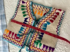 Ethnic CoLoRFuL Embroidered Child’s Wool VeST Theatre Costume Dress Up