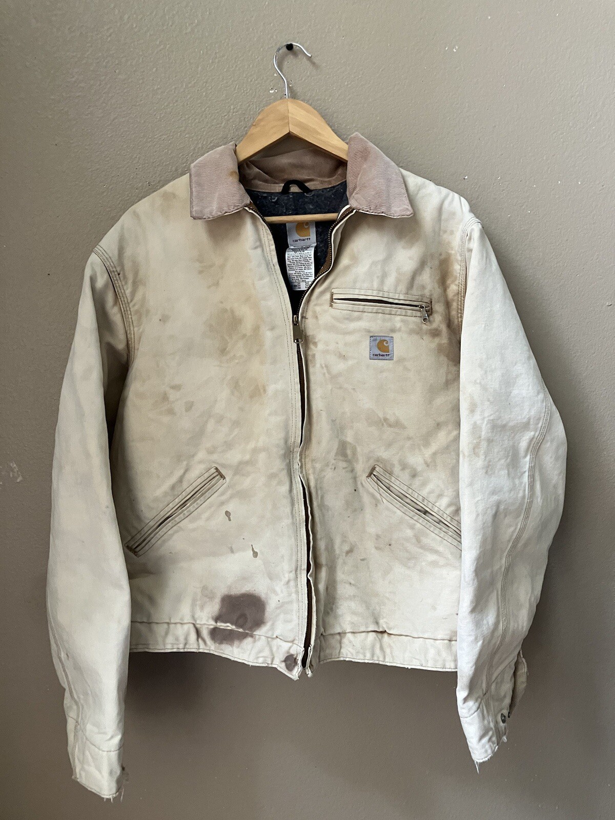 Vintage  Carhartt Chore Jacket Mens 44 talk Tan Blanket Lined Canvas Thrashed