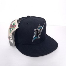 Vintage 90s Florida Marlins Hat New Era Diamond Pro Model 7 1/8 Wool USA