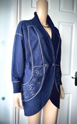 CHANEL NAVY BLUE CC PATTERNED TWO BUTTON- COTTON JACKET-CARDIGAN, M