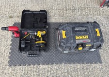 Dewalt XR Flex Volt Type 1 Dust Extractor 54V & Dewalt 18v Hamer Drill