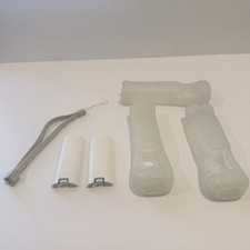 3 LOT Official OEM Nintendo Wii Wii U Gel Skin Remote Wiimote Covers