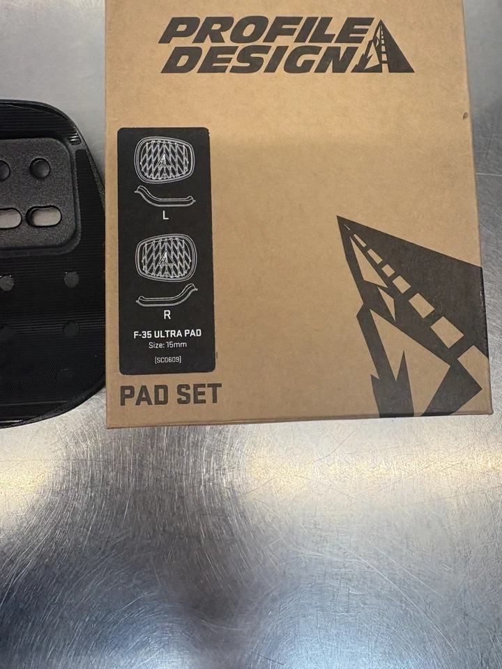 Profile Design F-35 Aerobar armrests w/pads  and hardware Triathlon TT - Image 2 of 2