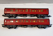 2 x Jouef Playcraft HO/OO Coaches Maroon 15100