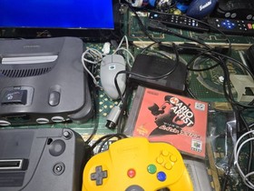 Nintendo 09 MB N64, Hi Rez & Scoop w/64DD NUS-010(JPN) Mario Paint & Accessories