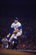 Mike Garman Los Angeles Dodgers pitches v the New York Yankees at - Old Photo 1