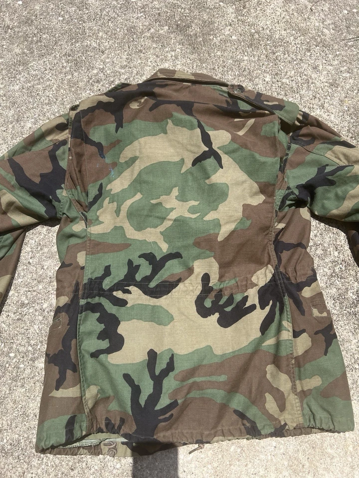 Chaqueta Abrigo de Campo Vintage Ejército Clima Frío Pequeña Corta Bosque Camuflada Foto 2 de 4