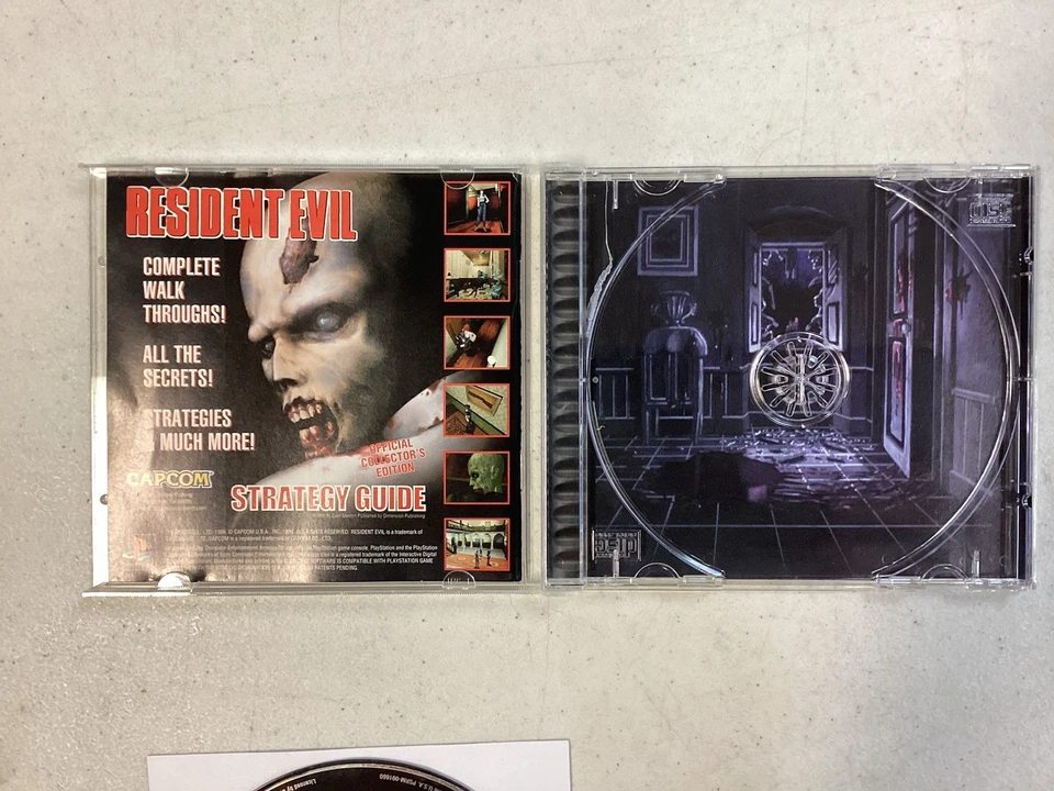 Resident Evil (Sony PlayStation 1, 1996) CIB Manual And Reg Card Tested-Works - Image 3 of 4