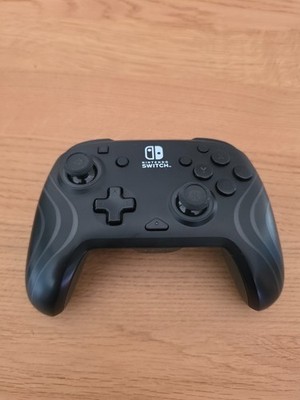PDP Afterglow Wave Wireless Controller Nintendo Switch Schwarz getestet