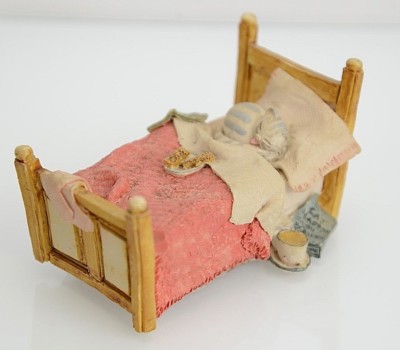Peter Fagan Colour Box Katzenbett
