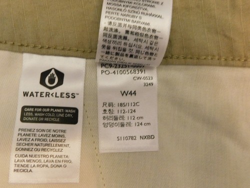 Levi's Shorts Men's KHAKI Carrier Cargo Pocket New With Tags Size 44 - Picture 15 of 15