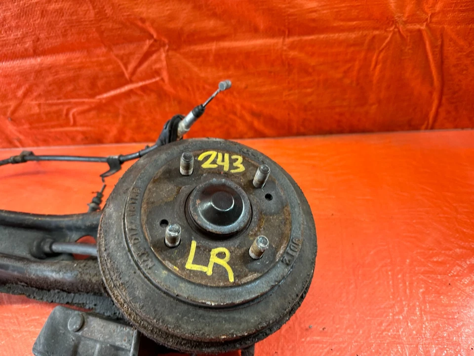 Honda CRX 1989 89 - Tambor de freno brazo trasero izquierdo conductor - OEM #243 Foto 4 de 4