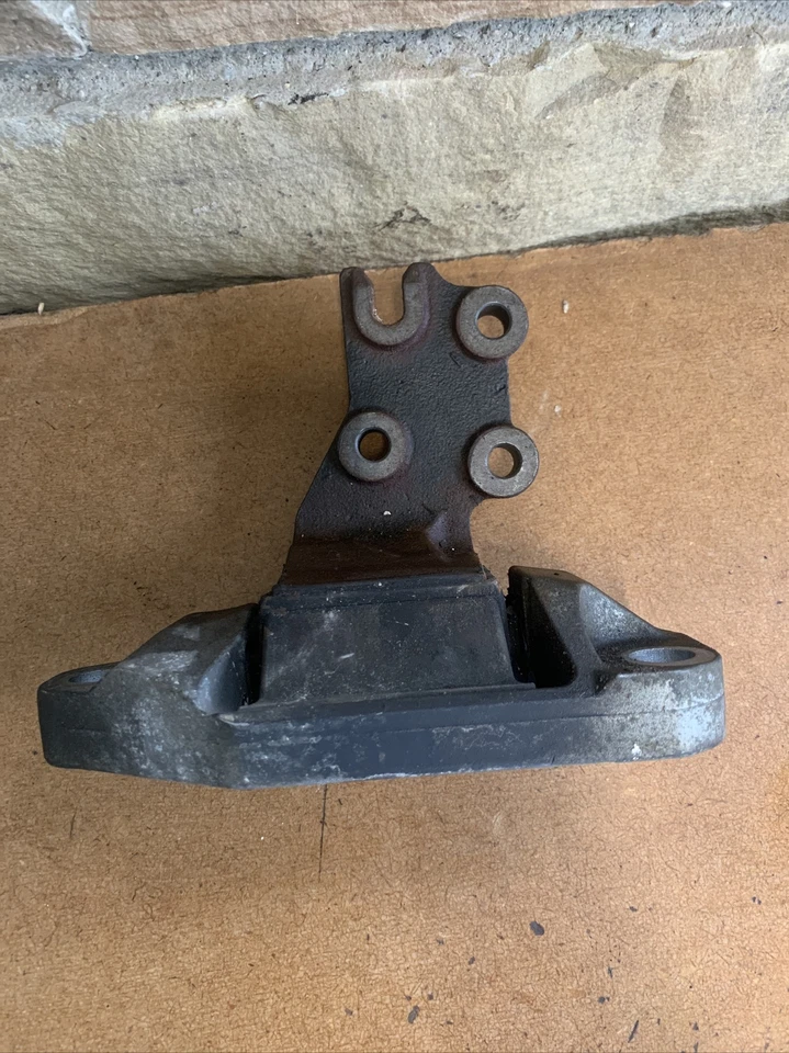 2007-2014 沃尔沃 XC90 发动机侧安装 3.2L L6 30793797 原始设备制造商 — 第 4/4 张图片