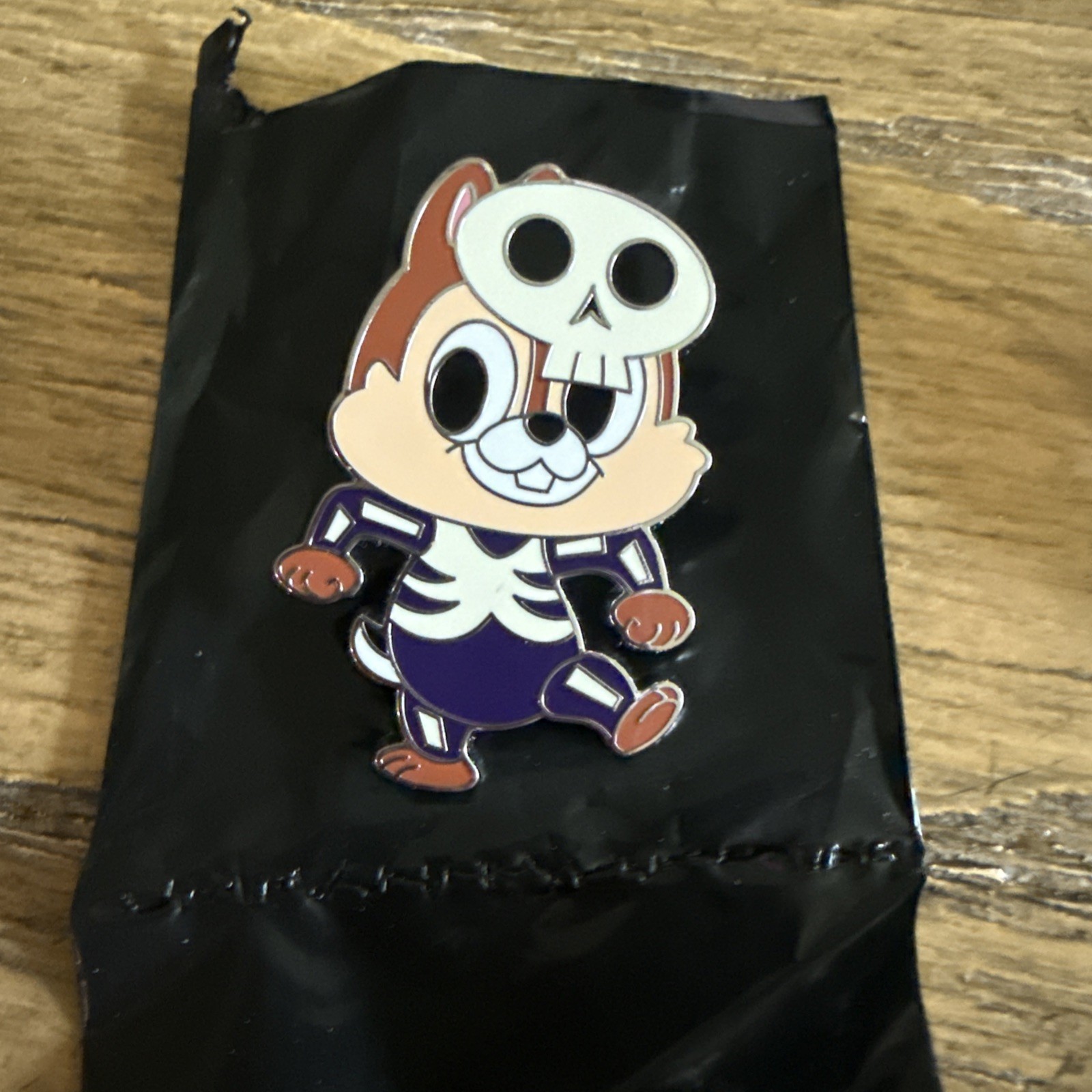 2026 Disney Parks Halloween Trick Or Chipmunk Mystery Pin - Chip skeleton 