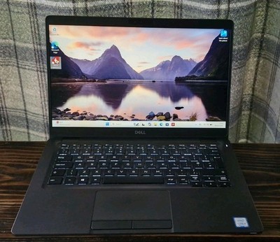 Touchscreen Dell Latitude 5300 13,3'' IPS FHD Laptop i5 16GB RAM 256GB SSD Win 11