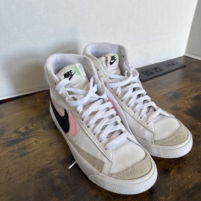 Nike Blazer Mid 77 SE GS White Arctic Punch DD1847-101 EUC Size 5Y Youth
