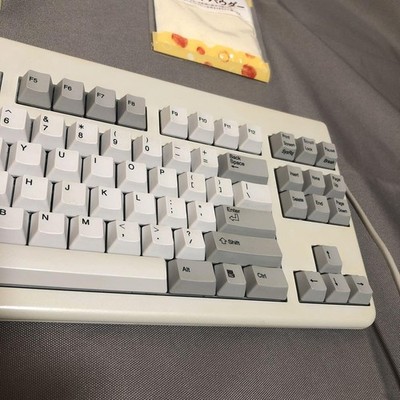 Topre Realforce 86U SE0500 Tenkeyless Wired USB Keyboard Beige US