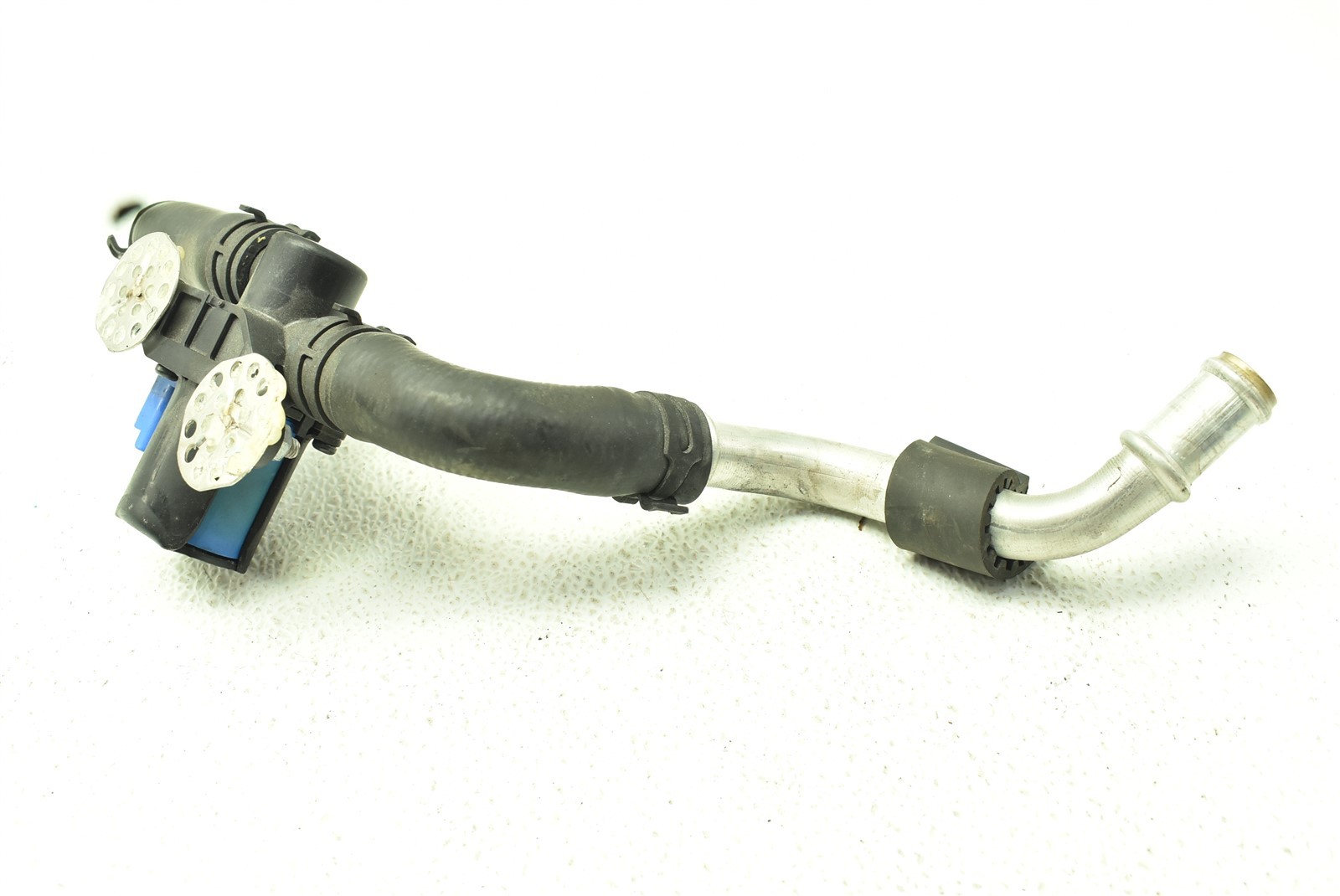 McLaren 570s Coolant Pump Water Hoses Pipe 