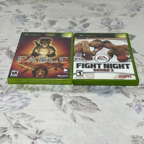 Lot Of 2 Games Fight Night Round 3 Original Xbox Game  And Fable