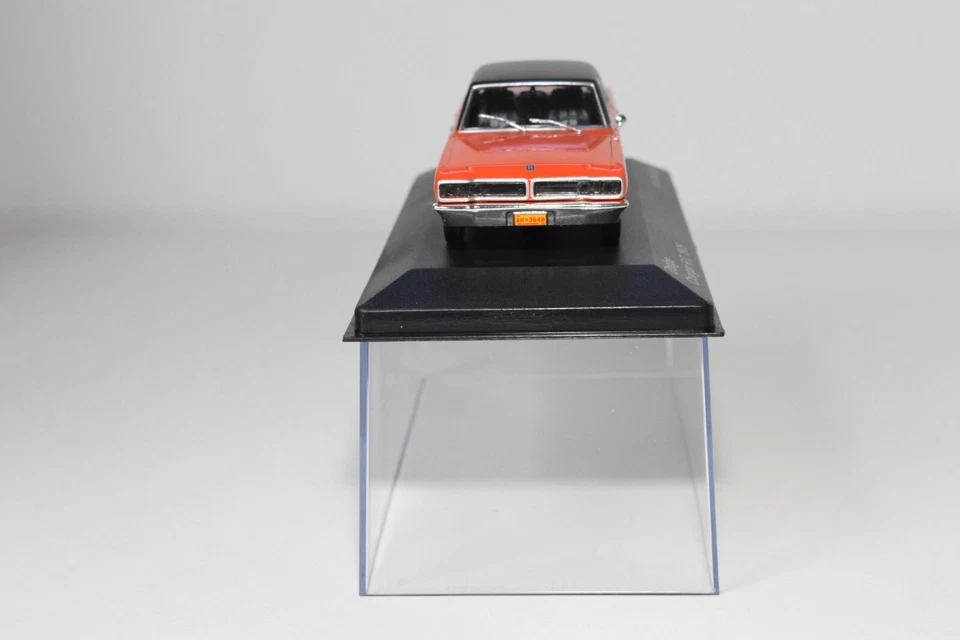 A68 1:43 WHITEBOX WHITE BOX WB148 CARICATORE DODGE R/T 1975 ARANCIONE NUOVO C... - Immagine 4 di 4