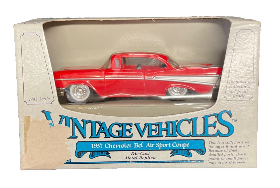 Ertl 1957 Chevrolet Bel Air Sport Coupe Vintage Vehicles 1:43 Scale Die Cast