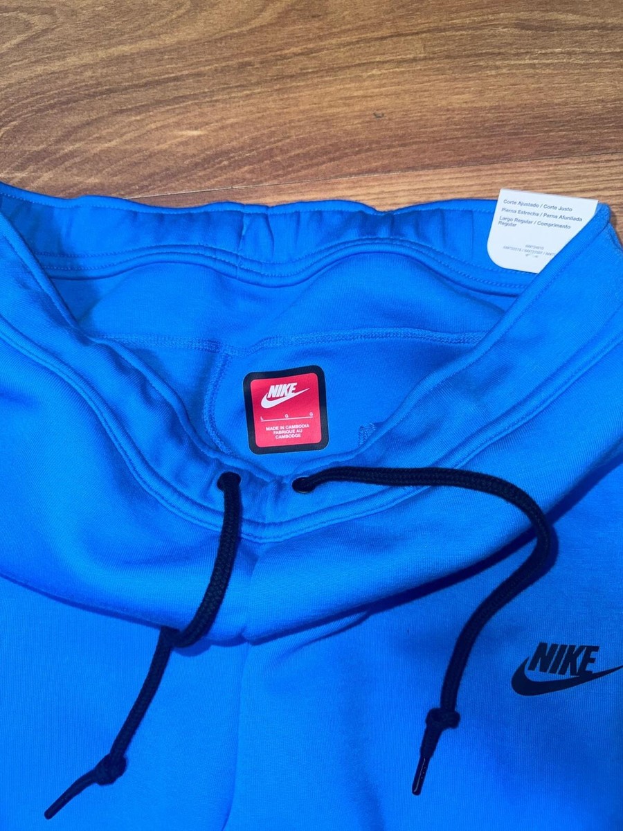 Nike Tech Fleece Tracksuit L size | eBay Nike Tech Fleece Tracksuit L size | eBay