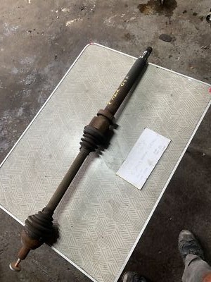 Ford C-Max Mk1 2008 1.6 Petrol Off Side Front Driveshaft