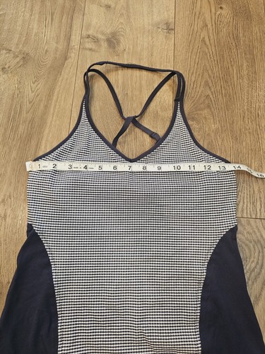 Camiseta sin mangas deportiva para mujer Lululemon Surya - Color Inkwell - Azul marino guinga - Talla 6 - Imagen 7 de 8