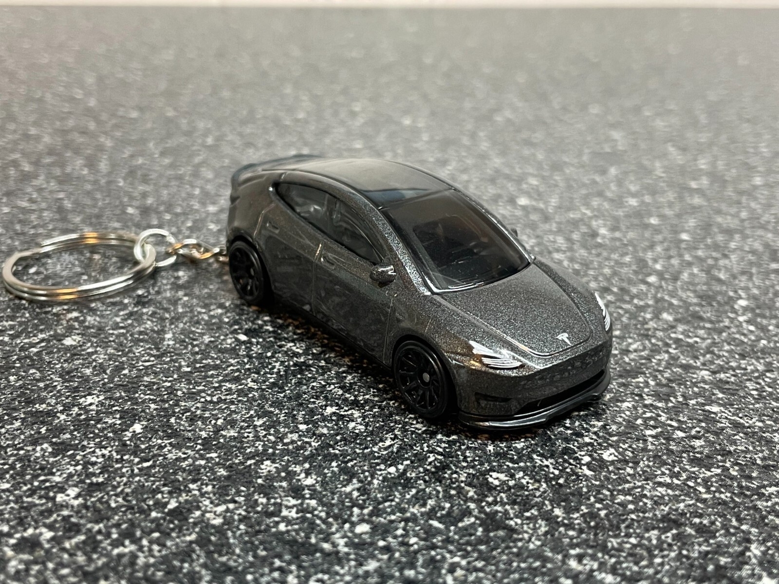 Tesla Model Y Keychain Gray Hot Wheels Matchbox Diecast Car-image
